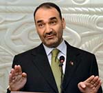 عطا محمد نور از مردم معذرت خواست